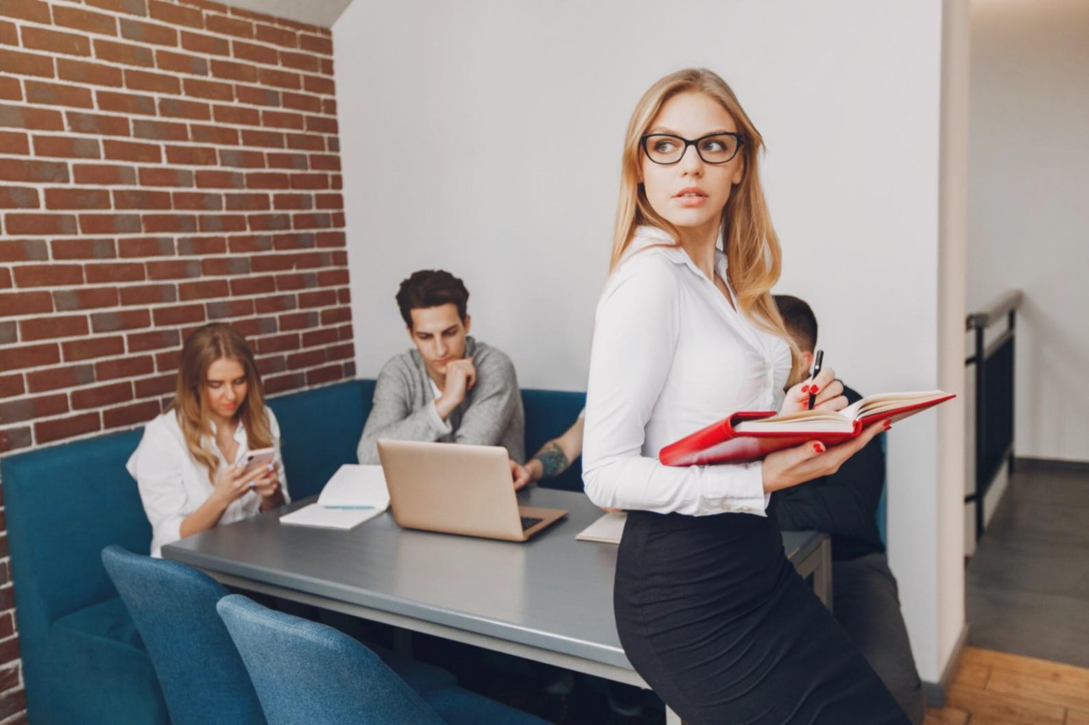 Learning session with practical budgeting exercises